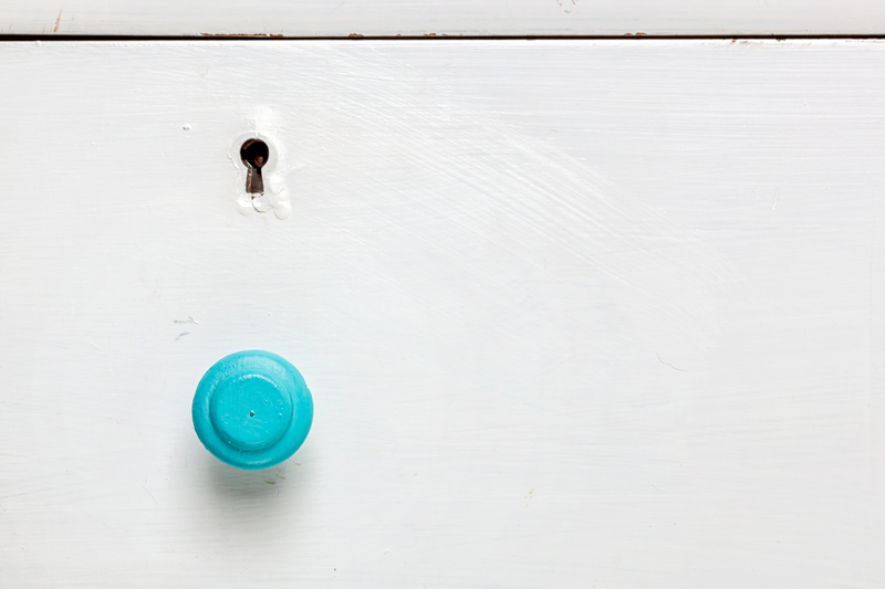 Why More People Are Choosing Rubbish Removal Bags Over Skips